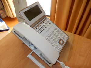 多機能電話機−4 多機能電話機−4